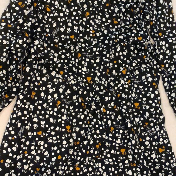 KARL LAGERFELD Dress. Button Front in Black with Floral print silk. Sz 14 - Picture 2 of 6